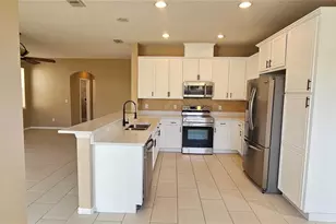 2827 Sand Arbor Cir, Orlando, FL 32824 - Photo 4