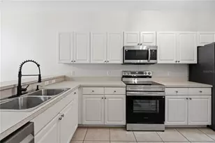 3420 Home Town Ln, Saint Cloud, FL 34769 - Photo 10