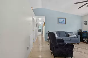 10225 Cody Ln, Orlando, FL 32825 - Photo 16