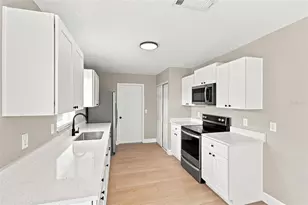 519 Floral Dr, Kissimmee, FL 34743 - Photo 14