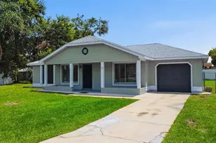 519 Floral Dr, Kissimmee, FL 34743 - Photo 2