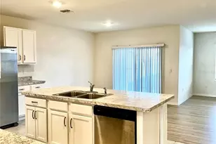 939 Sun Burst Rd, Winter Haven, FL 33880 - Photo 4
