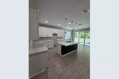 4382 Southern Vista Loop, Saint Cloud, FL 34771 - Photo 2