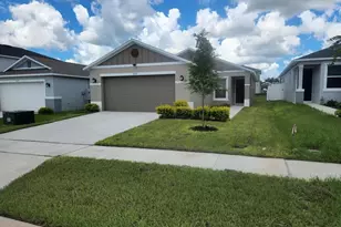 1055 Papaya Cir., Davenport, FL 33897 - Photo 1