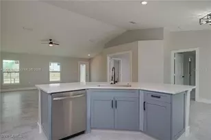 204 El Dorado Blvd N, Cape Coral, FL 33993 - Photo 8