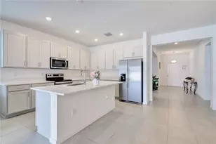 437 Silver Palm Dr, Haines City, FL 33844 - Photo 8