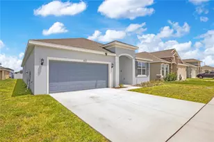 437 Silver Palm Dr, Haines City, FL 33844 - Photo 2