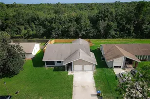 848 E Flag Ln, Kissimmee, FL 34759 - Photo 18