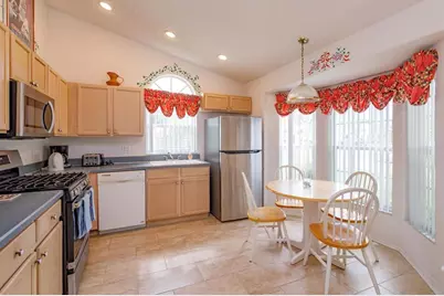 4655 Cheyenne Point Trail, Kissimmee, FL 34746 - Photo 4