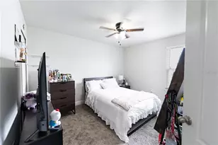 2749 Pleasant Cypress Cir, Kissimmee, FL 34741 - Photo 16