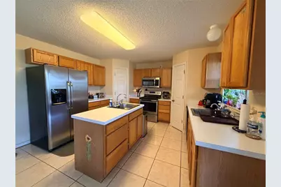 905 Gloucester Court, Kissimmee, FL 34758 - Photo 4