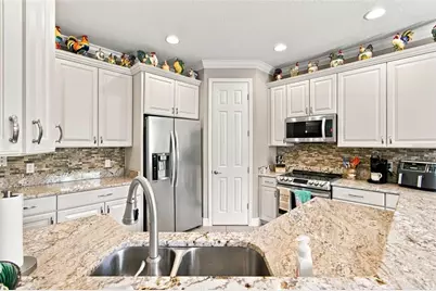 463 Monterey Street, Poinciana, FL 34759 - Photo 18