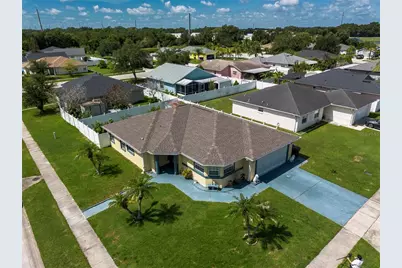 1708 Casuarina Lane, Kissimmee, FL 34744 - Photo 4