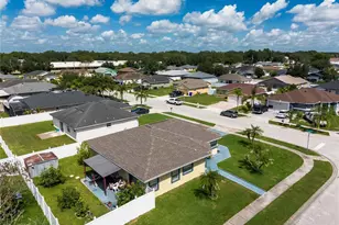 1708 Casuarina Ln, Kissimmee, FL 34744 - Photo 18