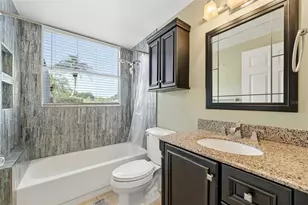 8071 Canyon Lake Cir, Orlando, FL 32835 - Photo 42