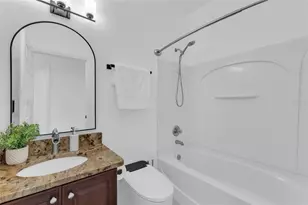 10030 Stratford Pointe Ave, Orlando, FL 32832 - Photo 14