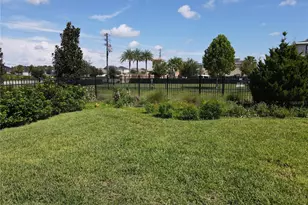 8995 Fluffy Lie Ct, Davenport, FL 33896 - Photo 32