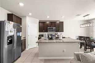 38626 Finn Clover Ln, Zephyrhills, FL 33540 - Photo 20