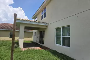 3872 Carrick Bend Dr, Kissimmee, FL 34746 - Photo 4