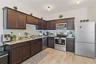 592 Madison Dr, Davenport, FL 33837 - Photo 8