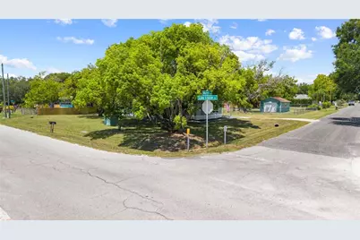 5601 Lake Lizzie Drive, Saint Cloud, FL 34771 - Photo 16