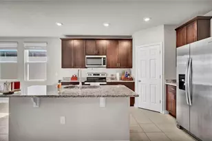 3041 Cassidy Ln, Haines City, FL 33844 - Photo 4