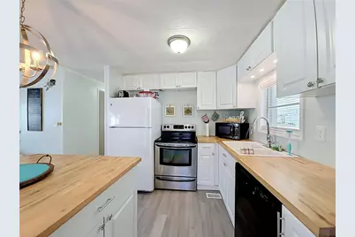 8207 Archie Street, Englewood, FL 34224 - Photo 12