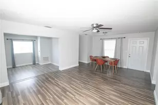 1831 Aaron Ave, Orlando, FL 32811 - Photo 8