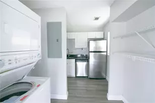 1831 Aaron Ave, Orlando, FL 32811 - Photo 4