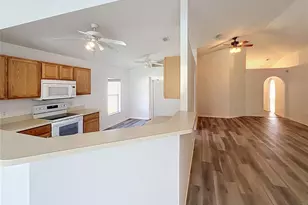 5641 Royal Hills Dr, Winter Haven, FL 33881 - Photo 10