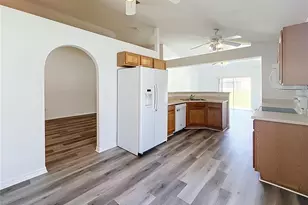 5641 Royal Hills Dr, Winter Haven, FL 33881 - Photo 8