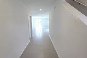 5618 Gingham Dr, Kissimmee, FL 34758 - Photo 4