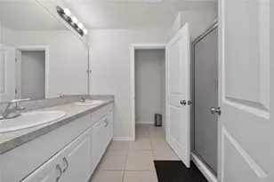 370 Quarry Rock Cir, Kissimmee, FL 34758 - Photo 18
