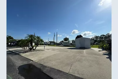 1389 Shipwreck Lane, Saint Cloud, FL 34771 - Photo 4