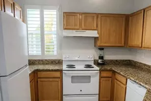 3016 Bonfire Beach Dr, Kissimmee, FL 34746 - Photo 4