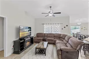 399 Buchannan Dr, Davenport, FL 33837 - Photo 12