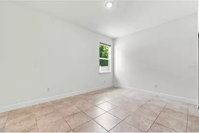 1010 Mayfair Place, Kissimmee, FL 34758 - Photo 14