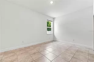 1010 Mayfair Pl, Kissimmee, FL 34758 - Photo 14