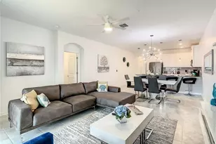 1041 Splash Shot Pl, Davenport, FL 33896 - Photo 6