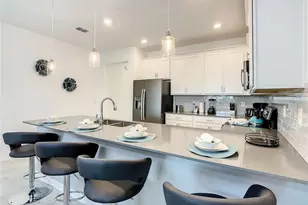 1041 Splash Shot Pl, Davenport, FL 33896 - Photo 4