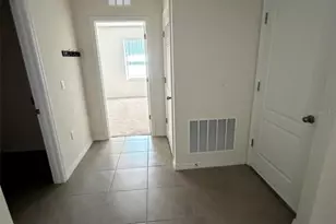 801 Baylor Dr, Deltona, FL 32725 - Photo 8