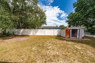 525 Finch Ln, Poinciana, FL 34759 - Photo 28