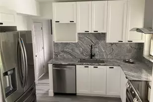 3318 Debbie Dr, Orlando, FL 32806 - Photo 14
