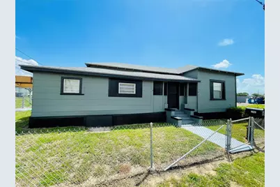 1023 Avenue D, Haines City, FL 33844 - Photo 2