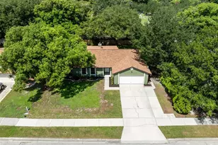 910 Whisler Ct, Saint Cloud, FL 34769 - Photo 4