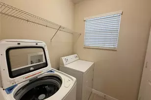 10547 Regent Square Dr, Orlando, FL 32825 - Photo 8
