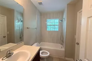 10547 Regent Square Dr, Orlando, FL 32825 - Photo 14