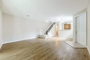 10703 Regent Square Dr, Orlando, FL 32825 - Photo 14