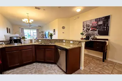 4085 Shade Tree Lane, Lakeland, FL 33812 - Photo 8