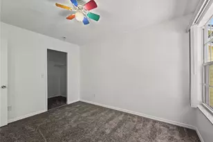 2011 Royal Bay Blvd, Kissimmee, FL 34746 - Photo 18